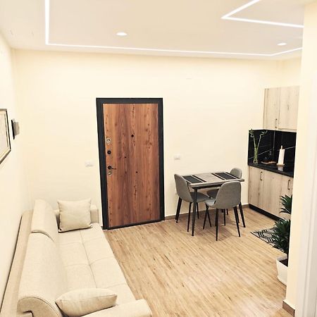 New Apartment Close To Sea And Downtown Vlorë Exteriör bild